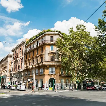 Tiber Island View - Trastevere, Campo De' Fiori Rom